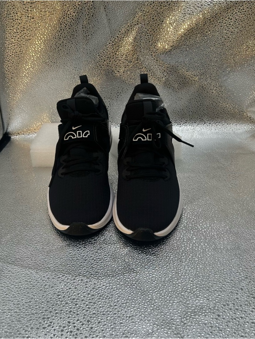 Nike Air Max Bella TR 5 Sneakers with Air Detail